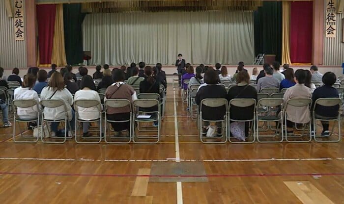 保護者向けの説明会も開催