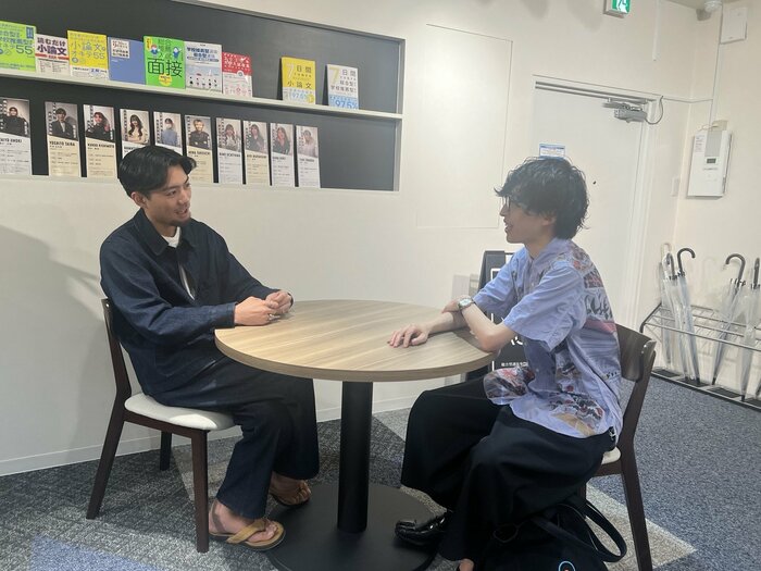AOI渋谷校に立ち寄った卒業生