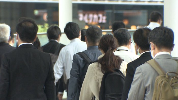 新型コロナ 国内感染者8万人超える 銭湯クラスター17人に