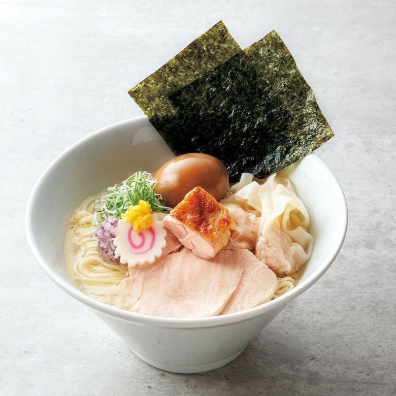 福岡発の味を新栄で。銘柄鶏「華味鳥」を4時間煮込んだスープが香る博多鶏らーめん「とりこ堂」東海初出店｜FNNプライムオンライン