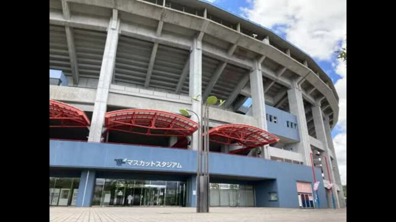 倉敷のプロ野球オープン戦「楽天対広島」２連戦に延べ約３万人来場　楽天エース・早川が開幕投手決める好投｜FNNプライムオンライン