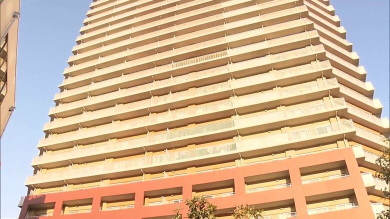 【何が】第三者が関与か…タワマンで78歳男性が頭部などから出血し死亡　妻も複数の傷がある状態で発見され意識不明の重体　滋賀・大津市｜FNNプライムオンライン