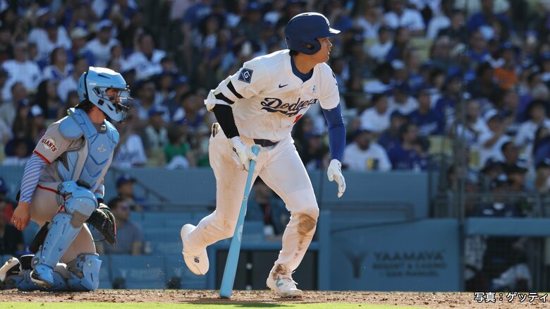 【速報】大谷翔平“パパ初”父の日に大暴れ！特別仕様“青バット”で3安打含む4打席4出塁！2試合連続マルチ安打＆今季73得点　ドジャース首位攻防戦勝ち越す｜FNNプライムオンライン