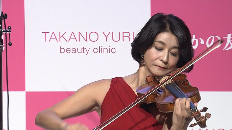 美の秘訣は「ちさ子流肉食」 50代で挑んだダイエット