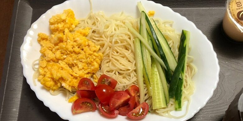確かにタレの姿が見えない…