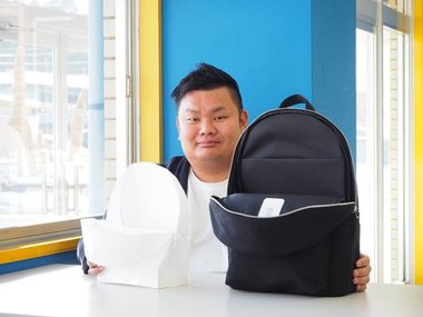 いつものバッグを開ける動作で大開口を実現したWE-ME Dパック開発ストーリー