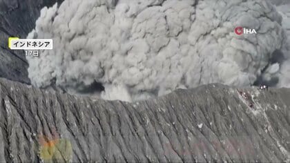 登山中に“大噴火” 　噴き上がる“黒煙”が背後に迫りパニック…登山客12人は奇跡的に全員無事　インドネシア