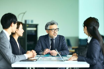 大企業のマネージャーは「成果を出すこと」よりも「人の問題」に悩んでいる! アルヴァスデザインが従業員数1,000名以上のB to B企業のマネージャーを対象に「マネジメントに関する調査」を実施!