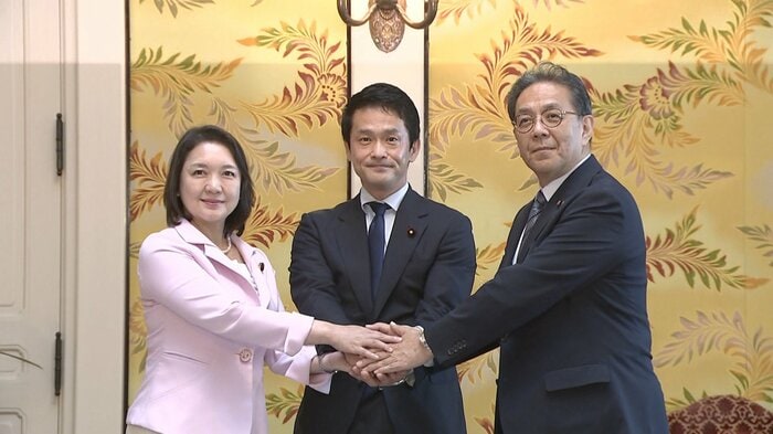 「協議体設置」合意で笑顔も