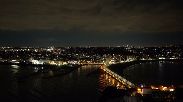 湘南の街 夜景