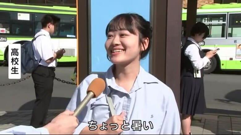 衣替え…涼しげな夏服に　爽やかな日差しの中、高校生「半袖で心地いい」「ちょっと暑い」の声　岩手県盛岡市｜FNNプライムオンライン
