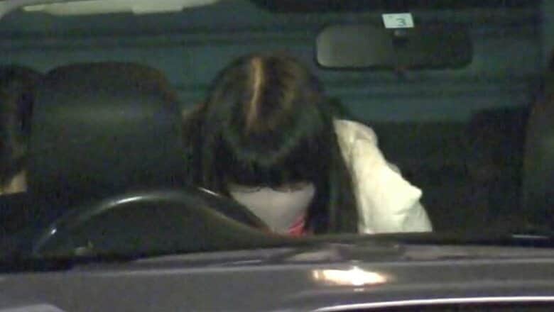 自殺をそそのかした疑いなどで3人の女を逮捕　電気コードで腕を結ばれた男性2人が海岸で死亡｜FNNプライムオンライン