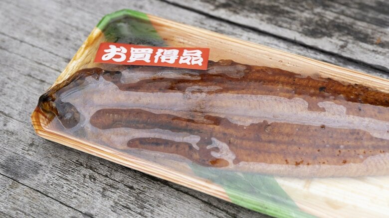 私たちも間接的にウナギの密輸や密売に加担？研究者に聞く、スルーされ続けるウナギ流通の裏側｜FNNプライムオンライン