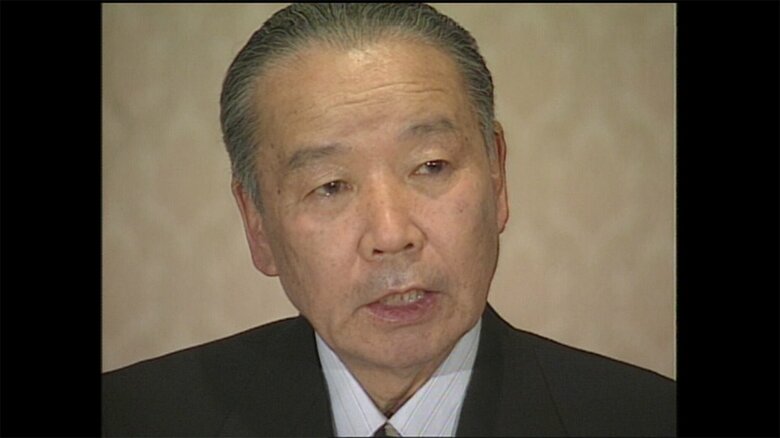 都知事選出馬を表明する石原信雄さん(1995年)