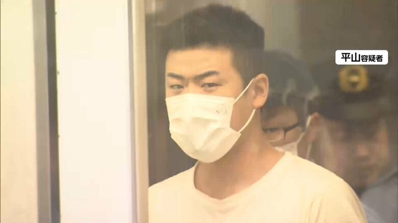 仲介役の平山綾拳（ひらやま・りょうけん）容疑者（25）