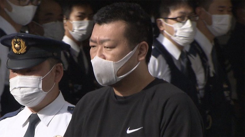 逃走中に他人の保険証使用 暴力団の男逮捕