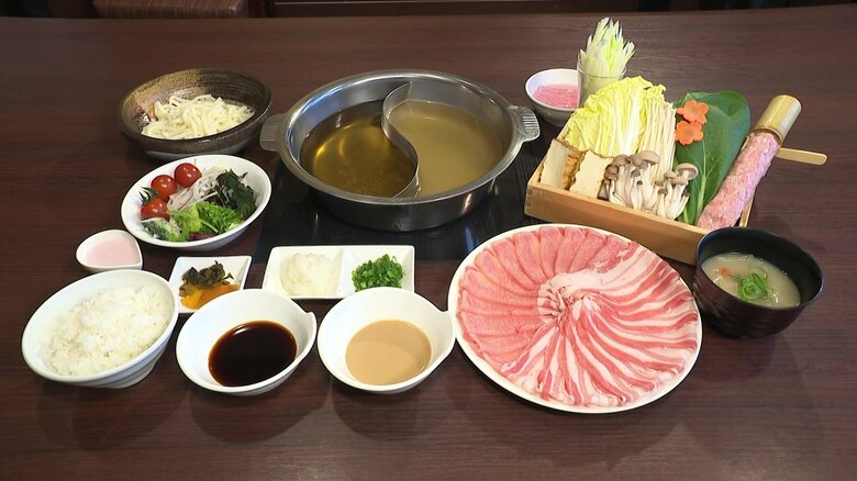 宮崎ブランドポーク しゃぶしゃぶ 1人分1980円（※写真は2人分）