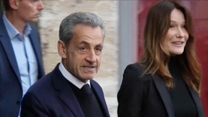 サルコジ元大統領が刑務所に収監…リビアのカダフィ大佐に不正資金求めた罪で「真実は必ず勝つ」と無実訴え　フランス