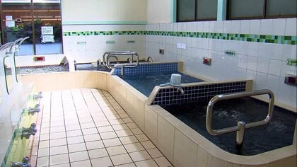 「同級生が入ってきてびっくり」東京都が混浴の対象年齢を9歳から6歳に引き下げる方針