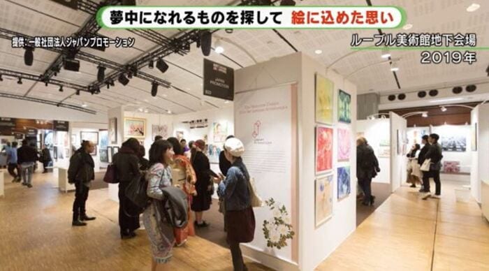 ルーブル美術館でのアートフェア(2019年)