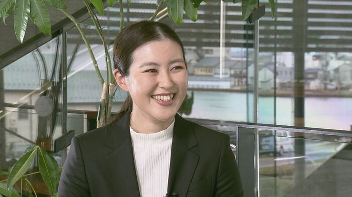 初優勝の喜びを語る浜崎選手