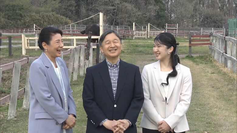 「ごめんなさい」と謝る陛下と「ごっつん」と笑う皇后さま