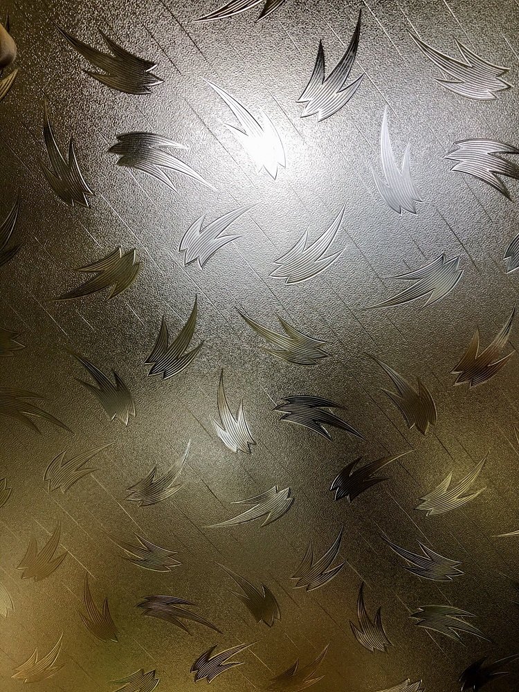 昭和型板ガラス（画像提供：旭屋ガラス店）