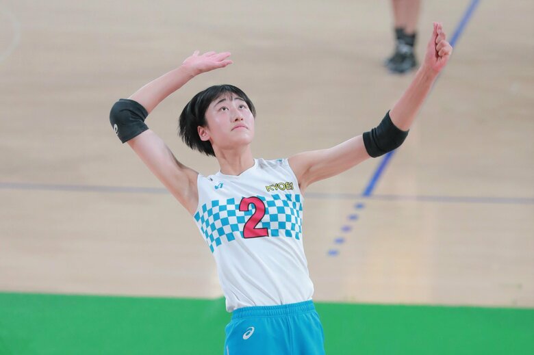 女子日本代表にも選出された 秋本選手（写真提供：月刊バレーボール）