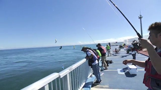 「説明は難しい」「少し放射性物質がある」「基準が満たされた水」との回答