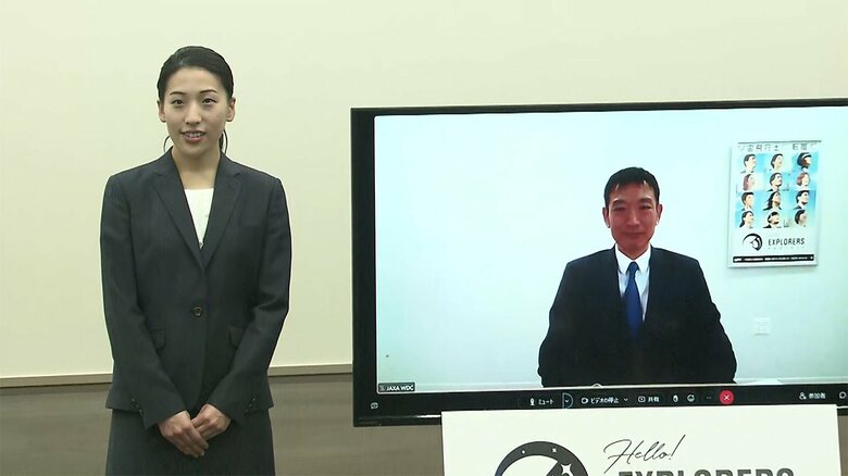 記者会見後のフォトセッションの様子