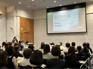 “勤務中”に騙され被害受けることも　大阪府警が“ビジネスマン”対象の特殊詐欺防犯教室　大阪東警察署管内の特殊詐欺被害の半数以上が“従業員”　そのうち7割は仕事中に被害