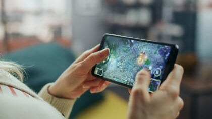 スマホゲームをする人は、毎日プレイする人が66% 全世代の女性に好かれる「ディズニーツムツム」