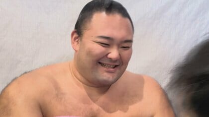 大相撲の秋巡業・射水場所に朝乃山、会場を大いに沸かせる　握手会は長蛇の列　「来場所は三役復帰のチャンス」