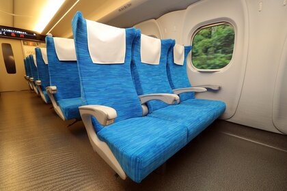 新幹線の“座席濡れ”を立ったまま検知！スタッフの負担軽減で新装置を導入…JR東海に仕組みを聞いた