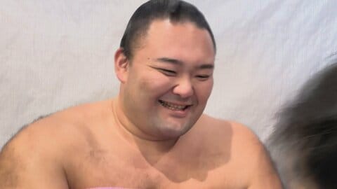 大相撲の秋巡業・射水場所に朝乃山、会場を大いに沸かせる　握手会は長蛇の列　「来場所は三役復帰のチャンス」
