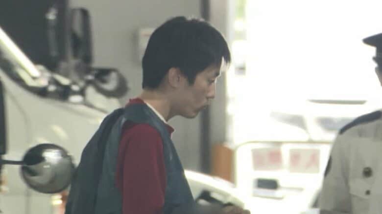 「病院に連れて行かれそうになりもめた」“父親刺殺”の息子（43）を送検　家族間トラブルが事件に発展か　母親もけが　福岡・那珂川市｜FNNプライムオンライン