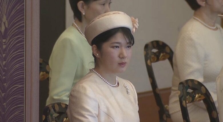 愛子さま「講書始の儀」に初出席　日本語の“役割語”など両陛下と共に講義受けられる｜FNNプライムオンライン