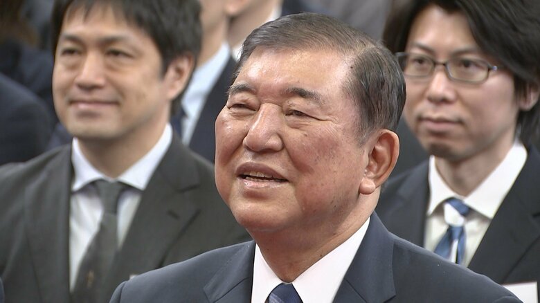 石破首相が地方創生の「支援官」を激励　霞が関の官僚が副業的に自治体支援「中央と地方の一体感持つことが大事」｜FNNプライムオンライン