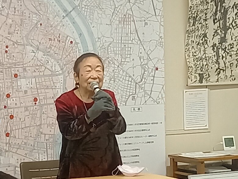 亀谷敏子さん（2025年1月東京大空襲・資料センターにて）