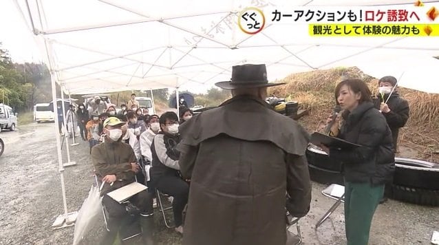 高橋社長の話に耳を傾ける参加者