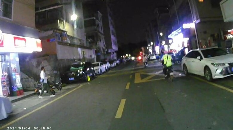 夜間に撮影された動画の一部（出典:ユアーショップ）