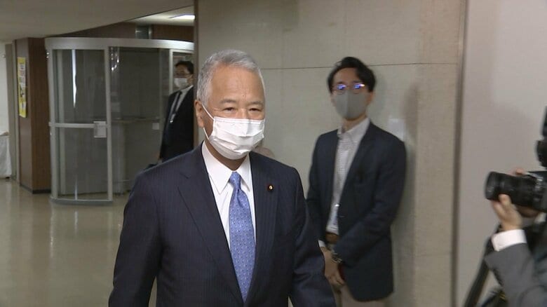 18日、税制調査会幹部による初会合が開かれた(自民党本部)