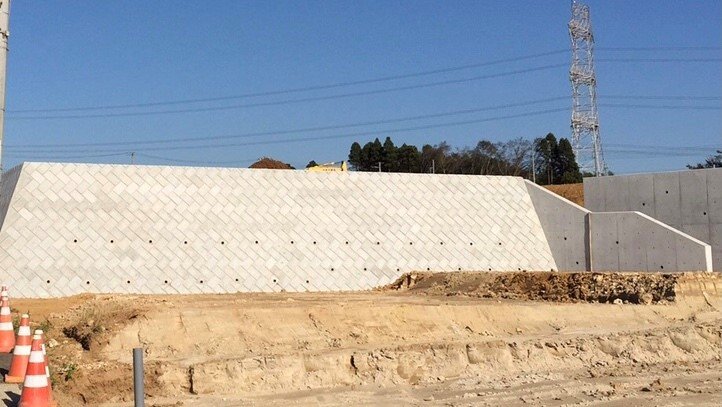 練積み・間知石造りのイメージ