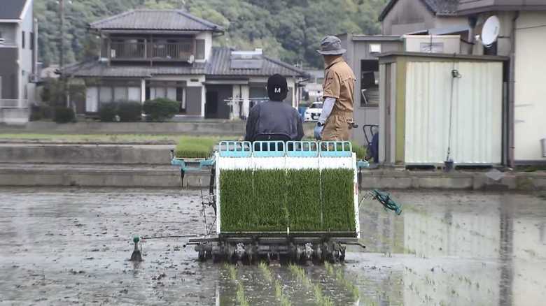 西日本豪雨から1年 親子の絆で守った田んぼで今年も田植え【岡山発】