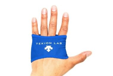 熱中症対策に「手のひら」を冷やすアイテムが登場…なぜ効果的なのか聞いた