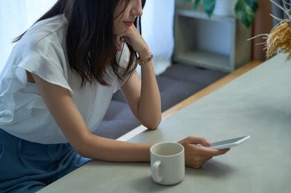オールアバウト、FCNTが生活者1000人調査、“ヒヤリ体験”から見えた「“スマホの災難”白書2025」を発表