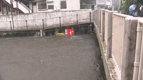 【中継】東京・善福寺川にレベル4氾濫危険警報　危険水位まで1メートルを切る　「垂直避難」を
