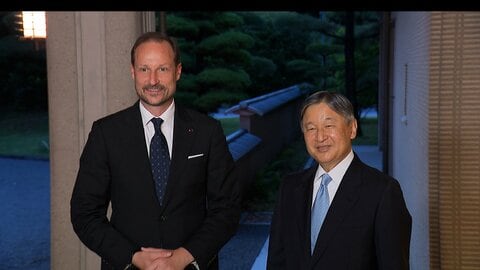 天皇皇后両陛下がノルウェーのホーコン皇太子を招き夕食　愛子さまも途中から同席　帰国早めた皇太子を一家でお見送り