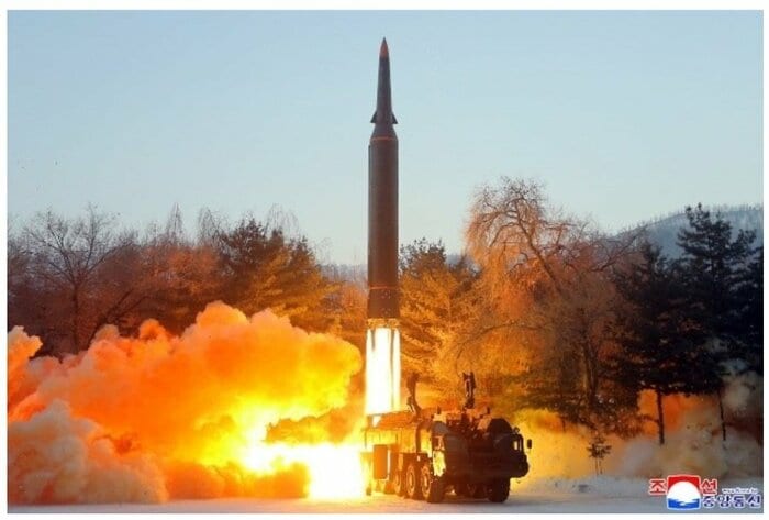 1月に試射された北朝鮮の“自称”「極超音速ミサイル」(朝鮮中央通信・2022年1月6日)