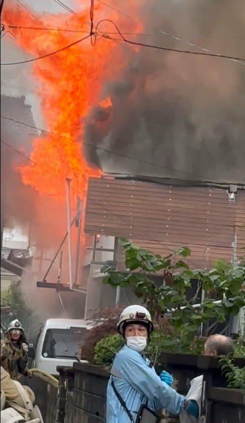 【速報】広島市佐伯区五日市中央で建物火災　近隣に病院も　｜FNNプライムオンライン